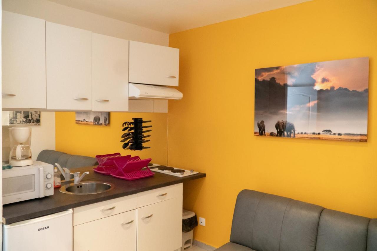 Joli Appartement Avec Vue Au Moule Le Moule Zewnętrze zdjęcie